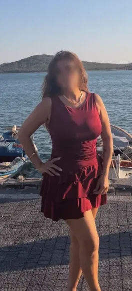 Anna, 30