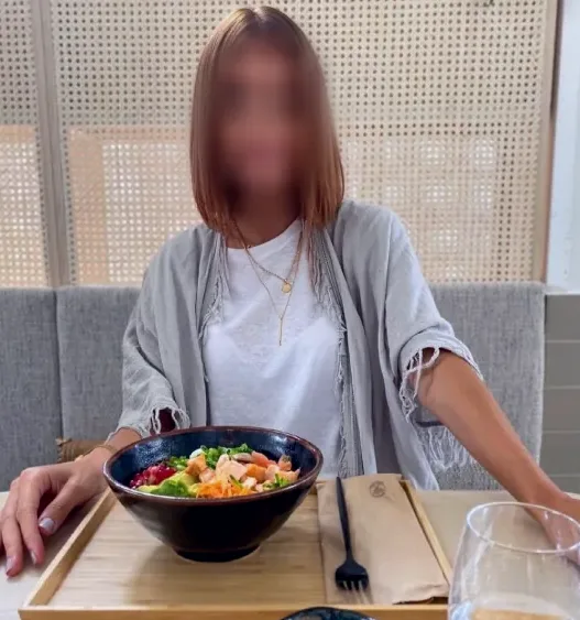 Annika, 37