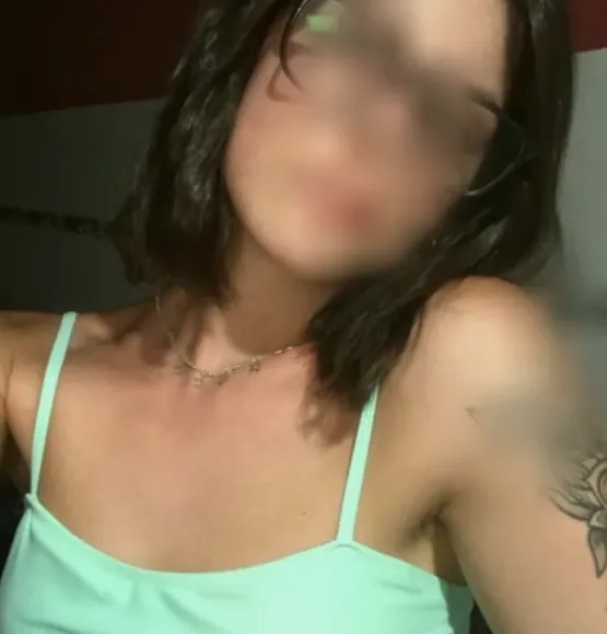 Carina, 29