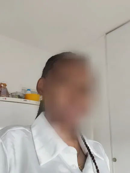 Klara, 34