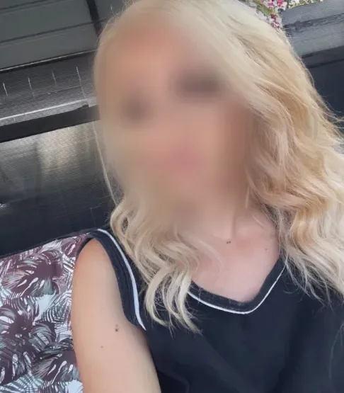 Lena, 30