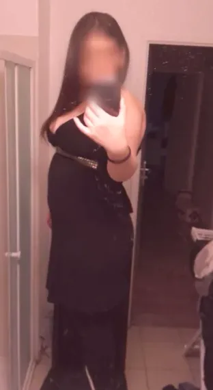 Marina, 39
