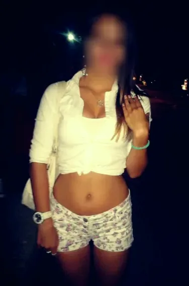 Nadja, 27
