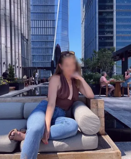 Özlem, 31